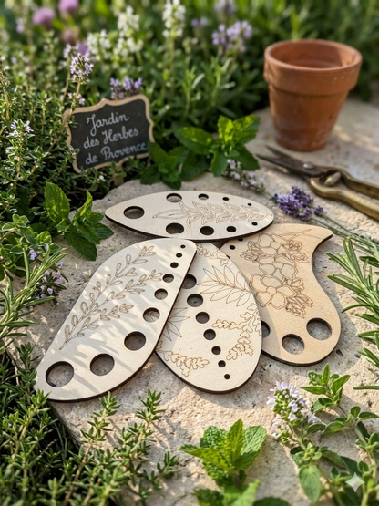 Coupe Fines Herbes en Bois – Outil de Cuisine Pratique